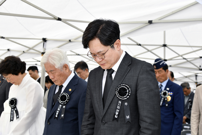 김포시, 미래세대와 함께한 현충일 추념식...청소년 주도 참여 '눈길' - 뉴스 썸네일 이미지