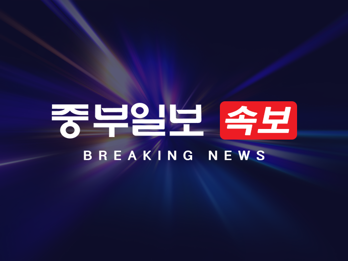[속보] 민주당 신임 인천시당위원장에 <b>허종식 국회의원</b> 선출