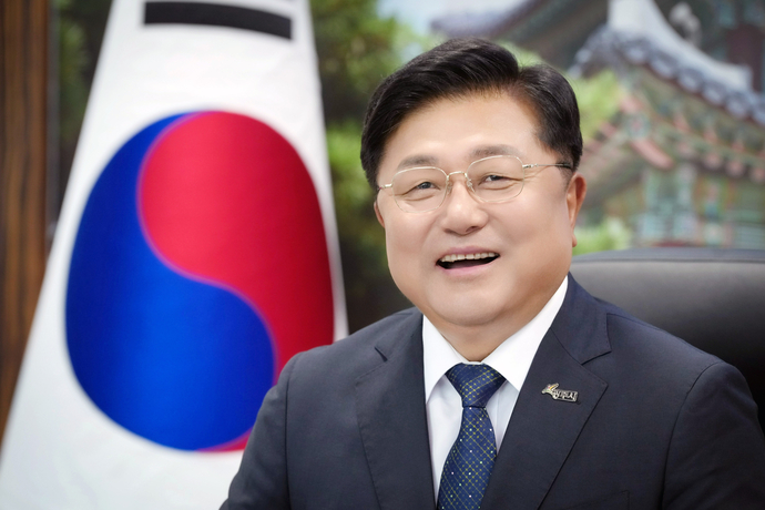 [인터뷰] 민선 9기 박관열 광주시장 "청년 일자리 창출로 자족도시 도약... - 뉴스 썸네일 이미지