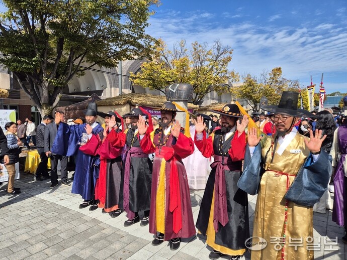 <b>여주오곡나루축제</b> 개막…3일간 풍성한 볼거리·먹거리 선사